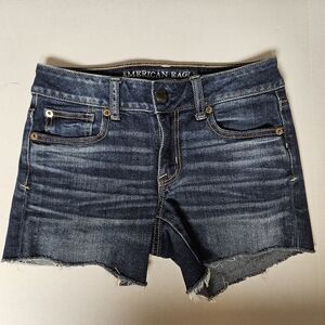 American Eagle Outfitters Women's Denim Shorts -‎ Dark Blue 0